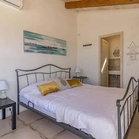 Malena Comfortable Vila